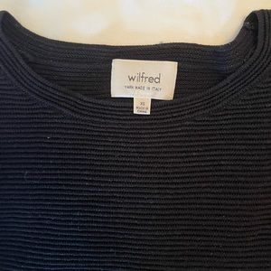 Aritzia (Wilfred) Cropped Sweater